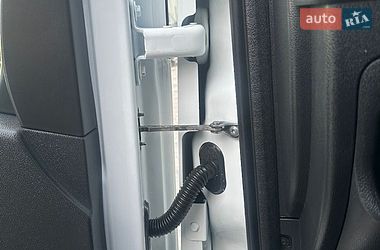 Грузовой фургон Renault Master 2017 в Ровно