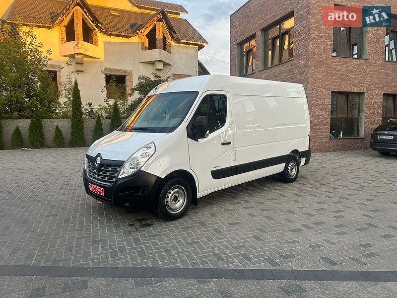 Грузовой фургон Renault Master 2017 в Ровно