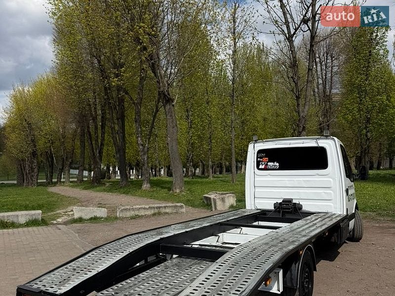 Эвакуатор Renault Master 2007 в Львове фото 4 Эвакуатор Renault Master 2007 в Львове