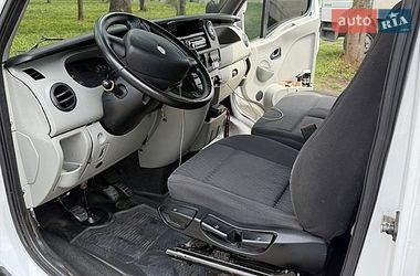 Эвакуатор Renault Master 2007 в Львове фото 12 Эвакуатор Renault Master 2007 в Львове