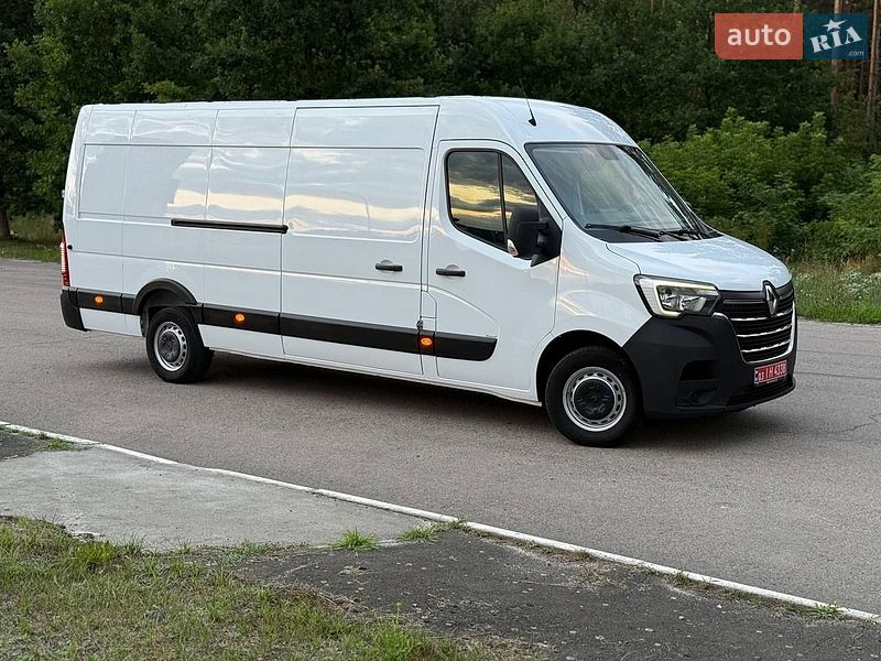 Renault Master 2021
