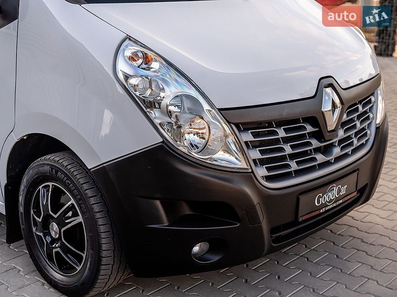 Грузопассажирский фургон Renault Master 2019 в Луцке