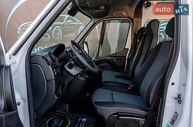 Грузопассажирский фургон Renault Master 2019 в Луцке