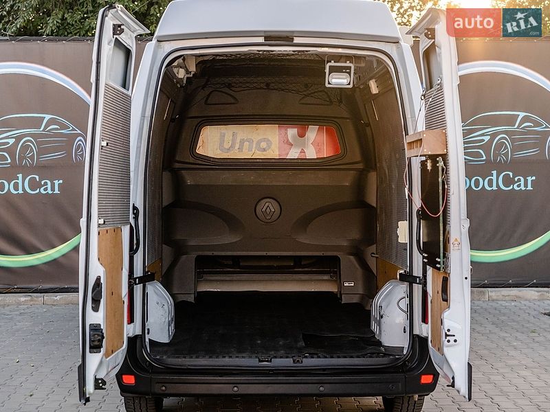 Грузопассажирский фургон Renault Master 2019 в Луцке