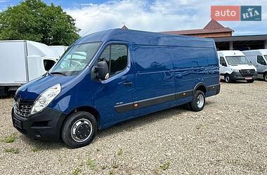 Грузовой фургон Renault Master 2016 в Хусте