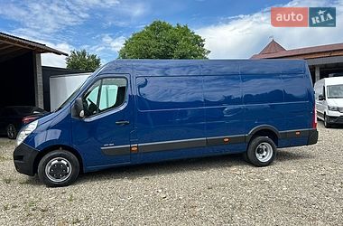 Грузовой фургон Renault Master 2016 в Хусте