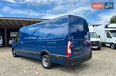 Грузовой фургон Renault Master 2016 в Хусте
