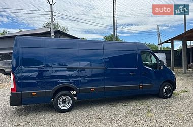 Грузовой фургон Renault Master 2016 в Хусте