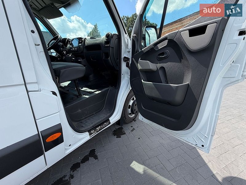 Грузовой фургон Renault Master 2018 в Лубнах
