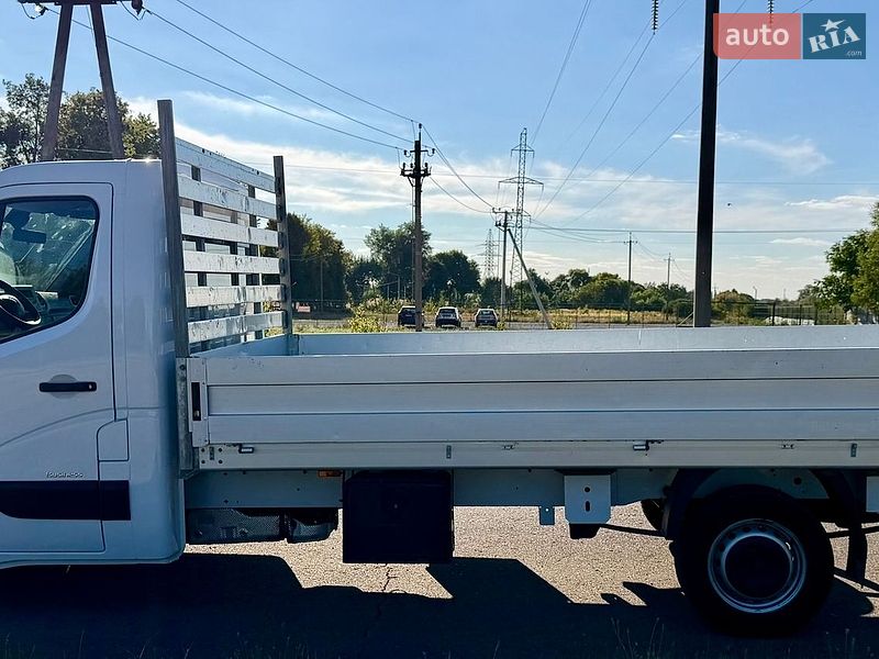 Борт Renault Master 2022 в Рівному