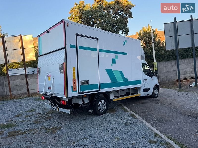 Другие грузовики Renault Master 2018 в Ровно