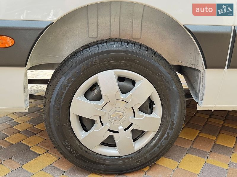 Грузовой фургон Renault Master 2022 в Киеве