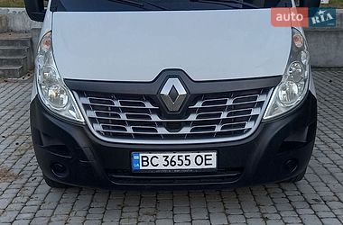 Вантажний фургон Renault Master 2017 в Львові