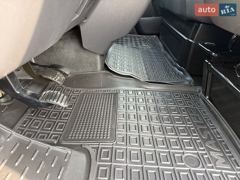 Борт Renault Master 2021 в Дубні