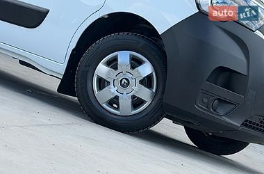 Інші вантажівки Renault Master 2022 в Дубні