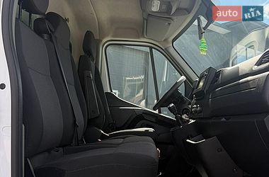 Інші вантажівки Renault Master 2022 в Дубні