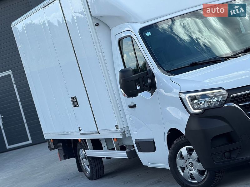 Інші вантажівки Renault Master 2022 в Дубні