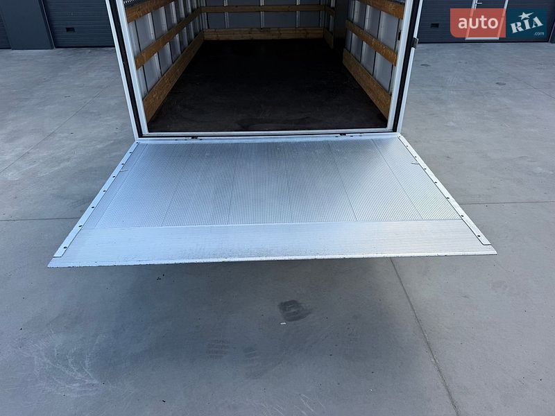 Інші вантажівки Renault Master 2022 в Дубні