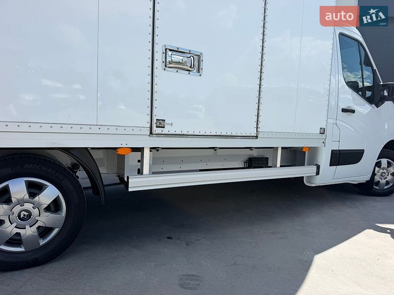 Інші вантажівки Renault Master 2022 в Дубні