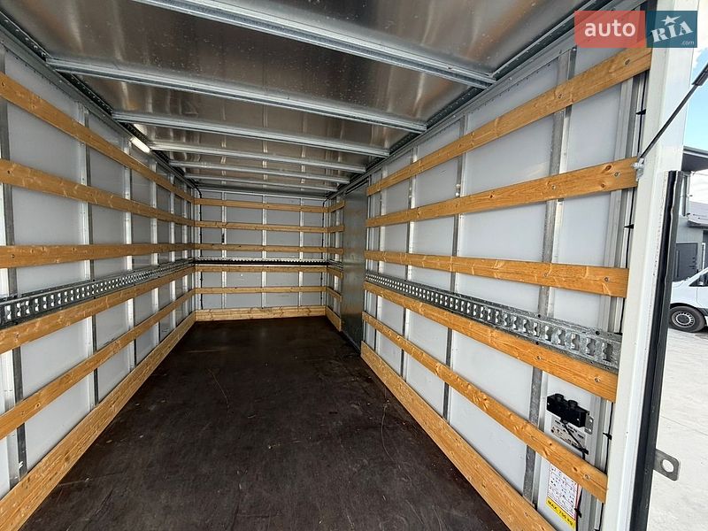 Інші вантажівки Renault Master 2022 в Дубні