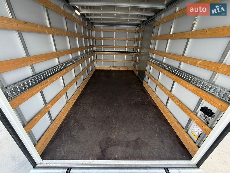 Інші вантажівки Renault Master 2022 в Дубні