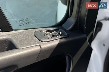 Інші вантажівки Renault Master 2022 в Дубні