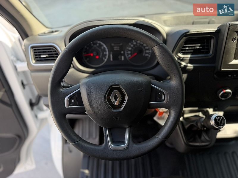 Інші вантажівки Renault Master 2022 в Дубні