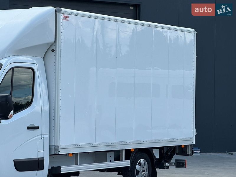 Інші вантажівки Renault Master 2022 в Дубні