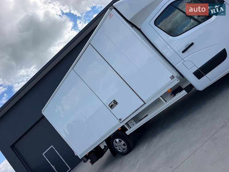 Інші вантажівки Renault Master 2022 в Дубні