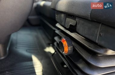 Інші вантажівки Renault Master 2022 в Дубні