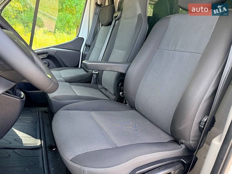 Тентований Renault Master 2021 в Києві
