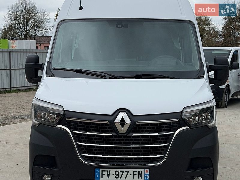 Вантажопасажирський фургон Renault Master 2021 в Дубні