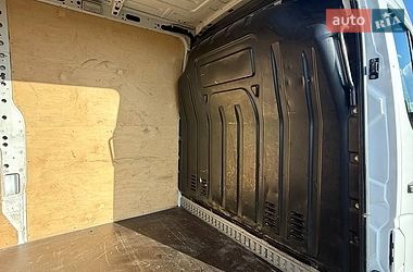 Мікроавтобус вантажний (до 3,5т) Renault Master 2019 в Ківерцях