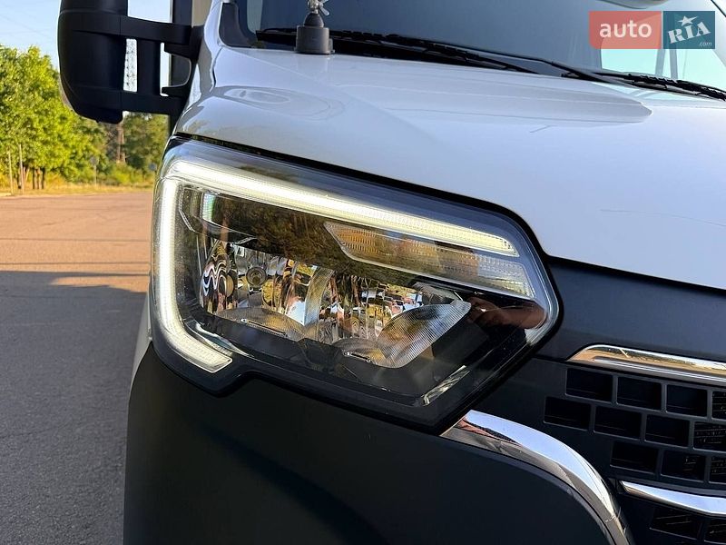 Тентованый Renault Master 2021 в Киеве