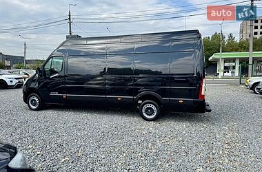 Грузовой фургон Renault Master 2016 в Черновцах