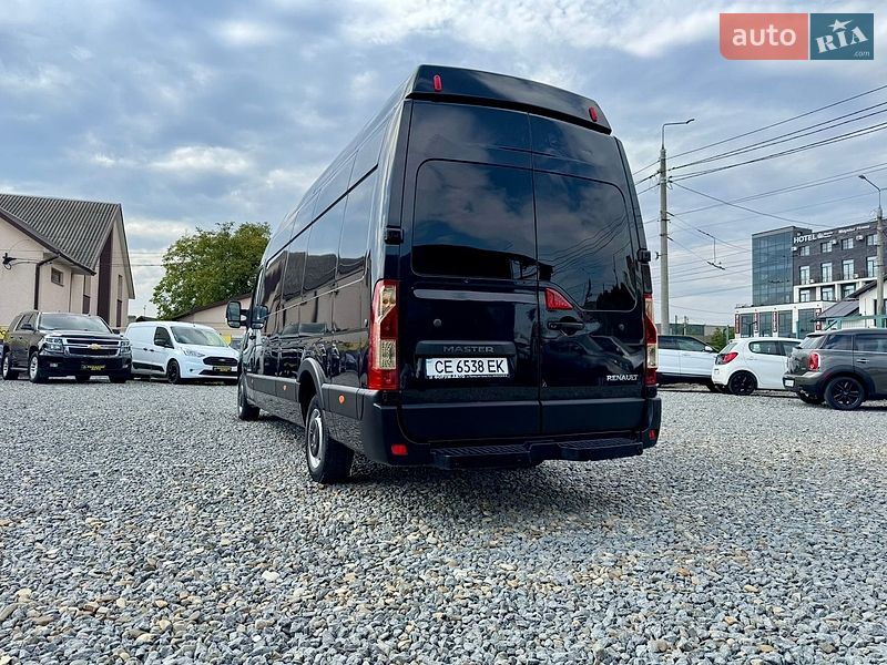 Грузовой фургон Renault Master 2016 в Черновцах