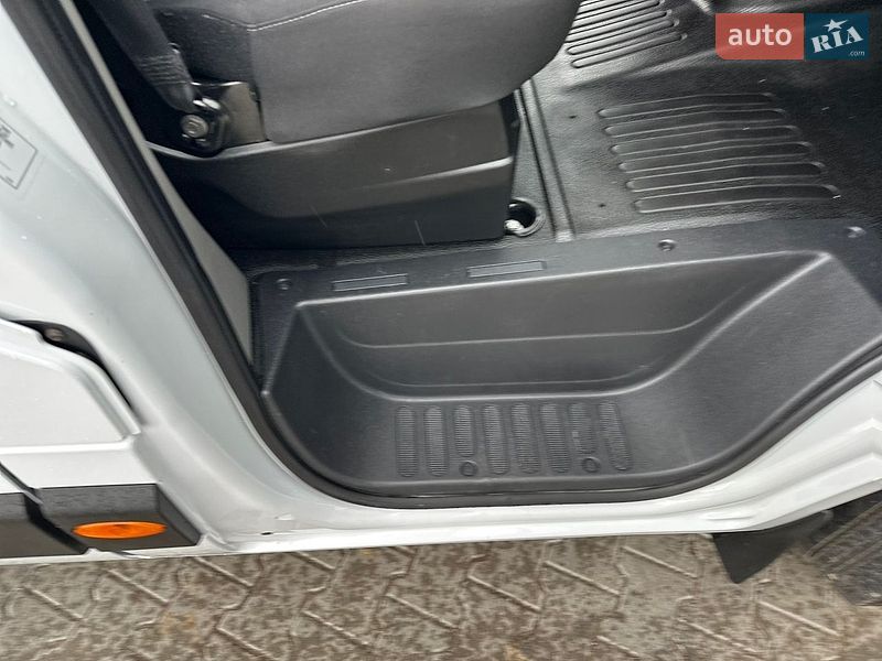 Вантажний фургон Renault Master 2021 в Львові фото 38 Вантажний фургон Renault Master 2021 в Львові