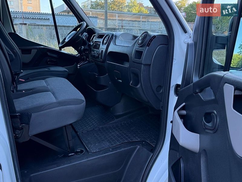 Грузовой фургон Renault Master 2017 в Желтых Водах