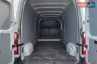 Вантажний фургон Renault Master 2018 в Івано-Франківську