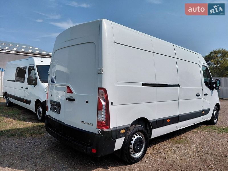 Вантажний фургон Renault Master 2018 в Івано-Франківську