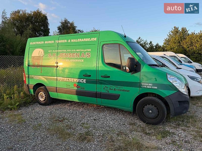 Вантажний фургон Renault Master 2018 в Львові