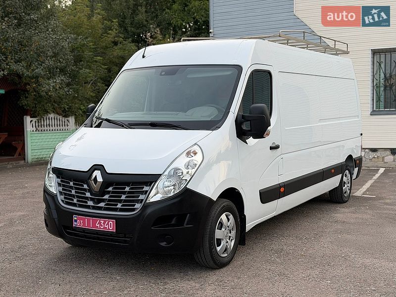 Вантажний фургон Renault Master 2017 в Дубні