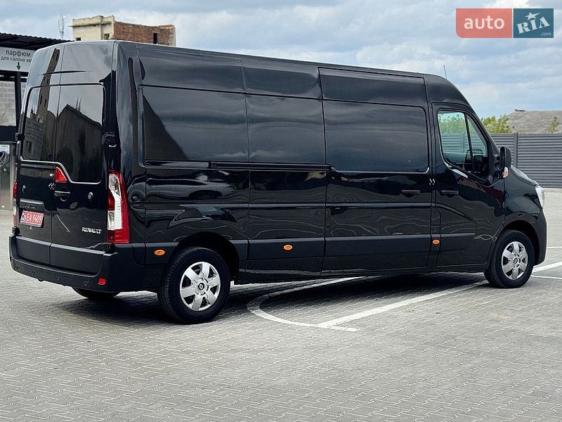 Вантажний фургон Renault Master 2023 в Дубні