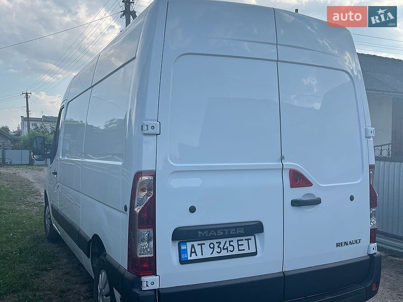 Минивэн Renault Master 2011 в Ивано-Франковске