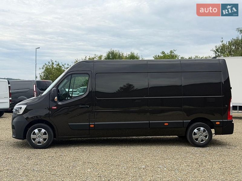 Грузовой фургон Renault Master 2021 в Дубно