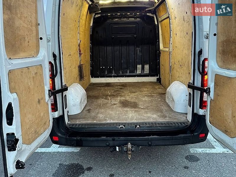 Грузовой фургон Renault Master 2016 в Львове фото 12 Грузовой фургон Renault Master 2016 в Львове
