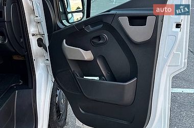Грузовой фургон Renault Master 2016 в Львове фото 24 Грузовой фургон Renault Master 2016 в Львове