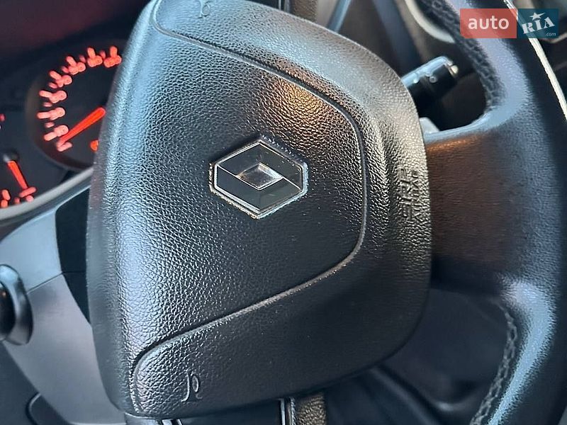 Грузовой фургон Renault Master 2016 в Львове фото 35 Грузовой фургон Renault Master 2016 в Львове