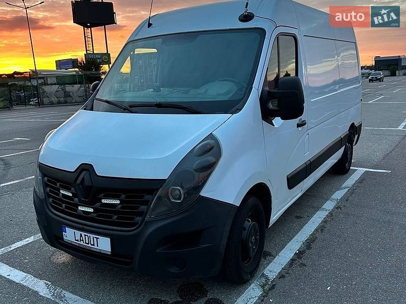 Грузовой фургон Renault Master 2016 в Львове фото Грузовой фургон Renault Master 2016 в Львове