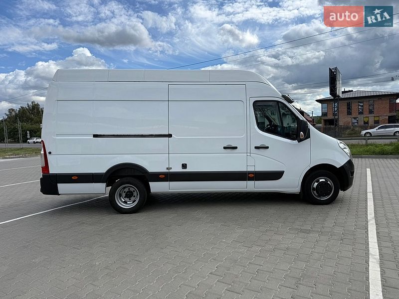 Грузовой фургон Renault Master 2018 в Луцке